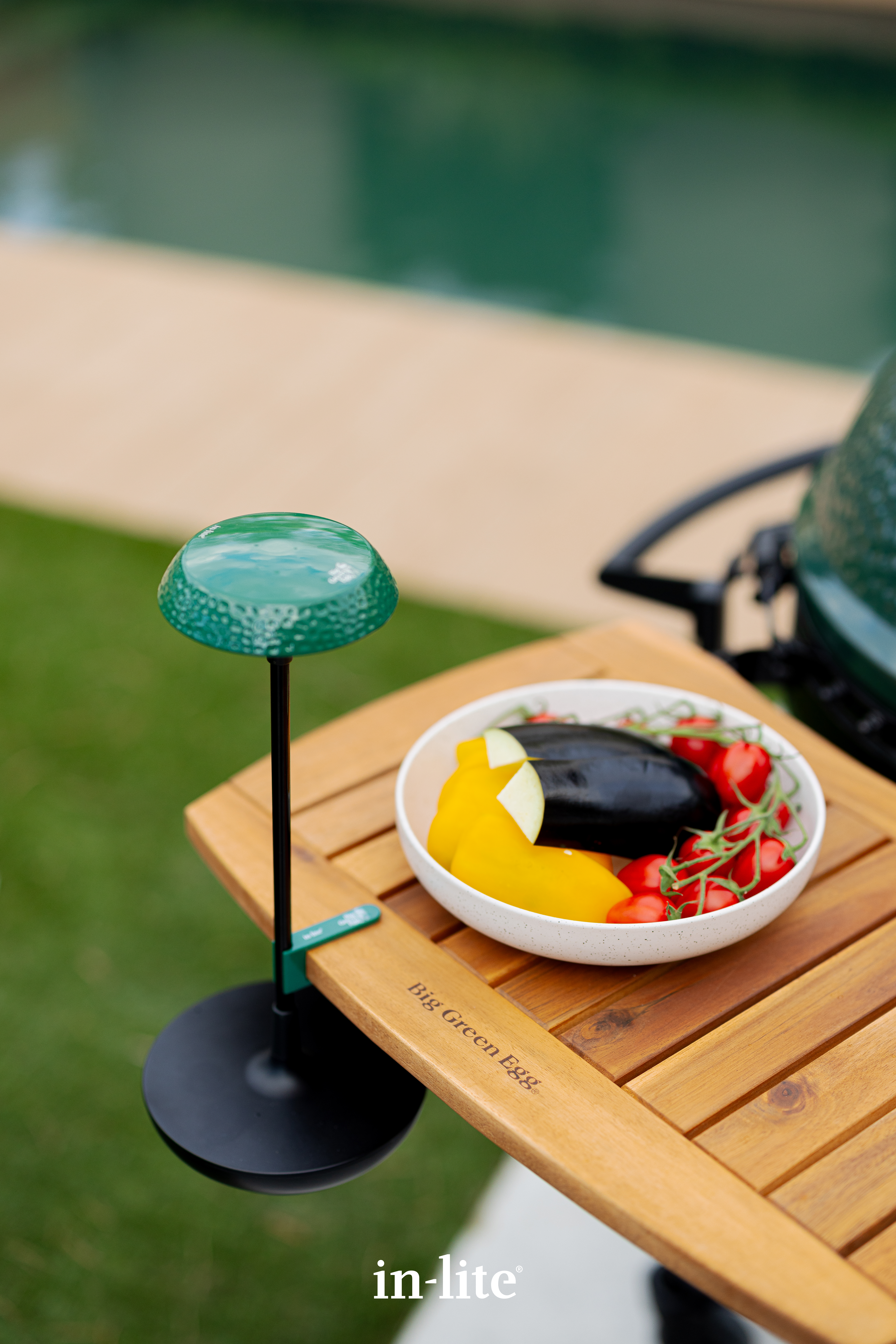 in-lite® SWAY TABLE BIG GREEN EGG Edition